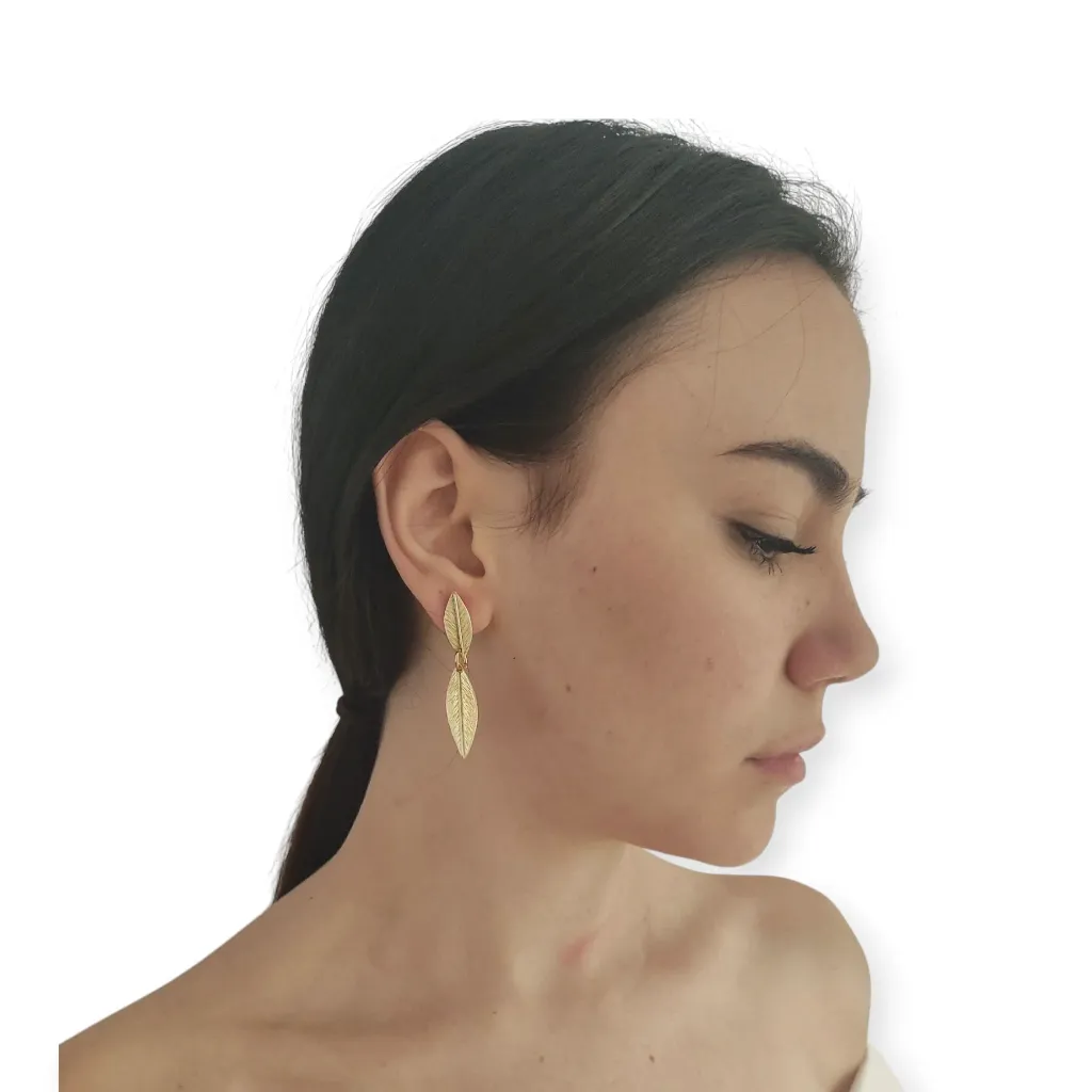 PENDIENTE LARGO OLIVA  2  PLU 25886.webp